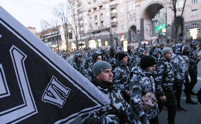 Украинские нацисты надоели собственным хозяевам
