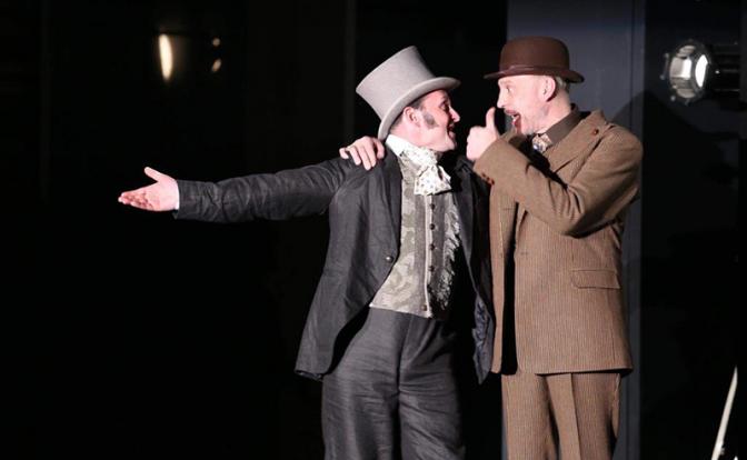 На фото: сцена спектакля «Балалайкин и Ко»