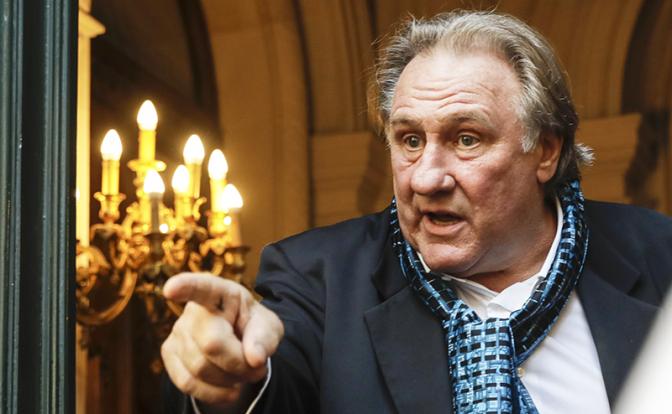 На фото: актер Жерар Депардье.