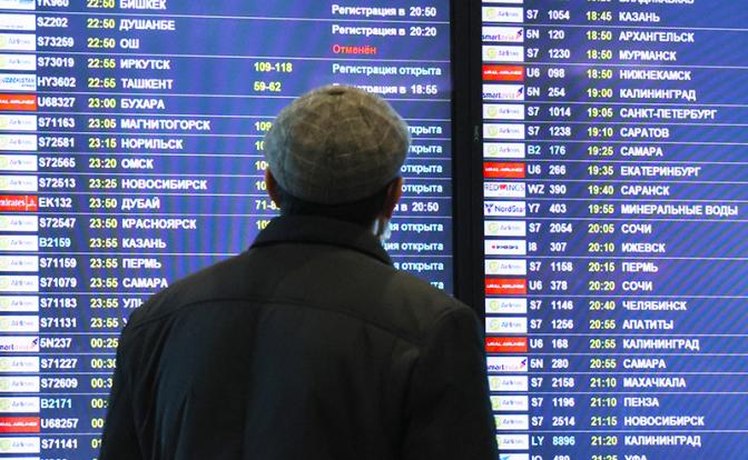 Мишустин сообщил об отмене ограничений на полеты в 52 страны