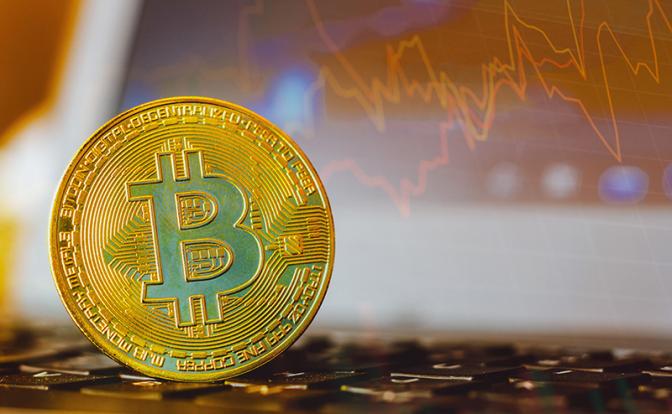 В ближайшие полгода эксперты ждут легализацию майнинга и инвестиций в криптовалюты