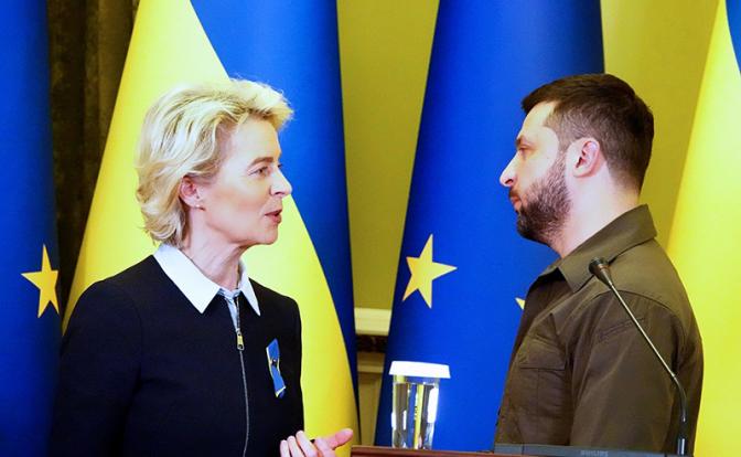 На фото: глава Европейской комиссии Урсула фон дер Ляйен и президент Украины Владимир Зеленский.