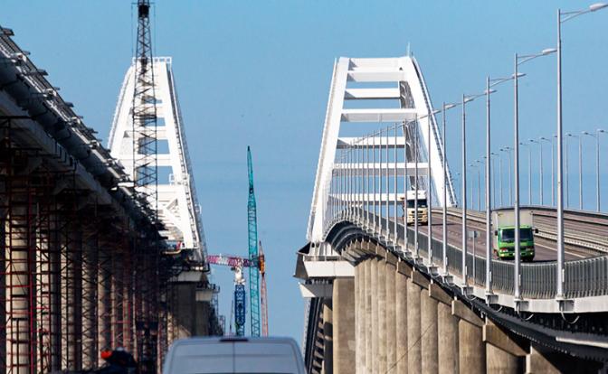 Аксенов прокомментировал планы Киева взорвать Крымский мост 