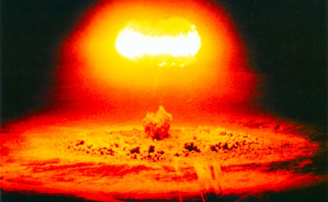 Ядерный удар по мозгам: в некоторых головах остались лишь «тараканы»