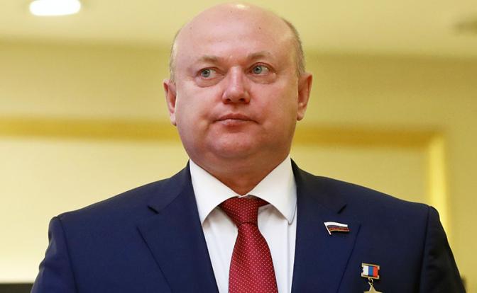 На фото: член комитета Госдумы РФ по обороне Андрей Красов.