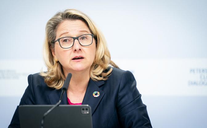 На фото:министр экономического сотрудничества и развития Германии Свенья Шульце.