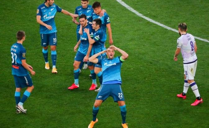 На фото: игроки "Зенита"