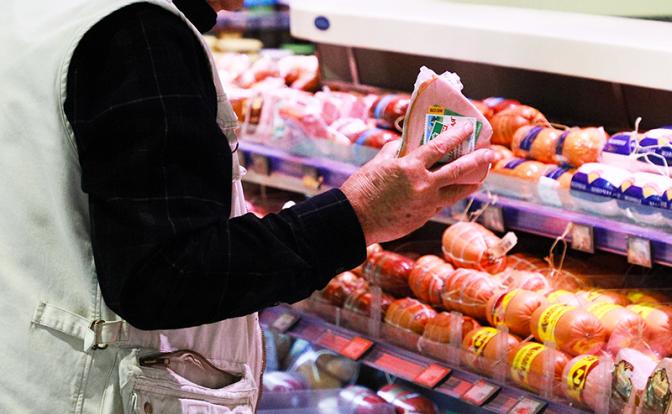 Колбасу и шоколад нельзя купить – и их стали красть