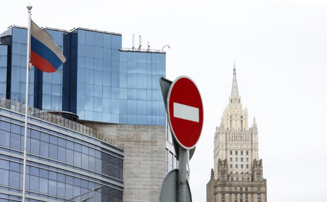МИД РФ: 34 французских дипломата должны покинуть Россию