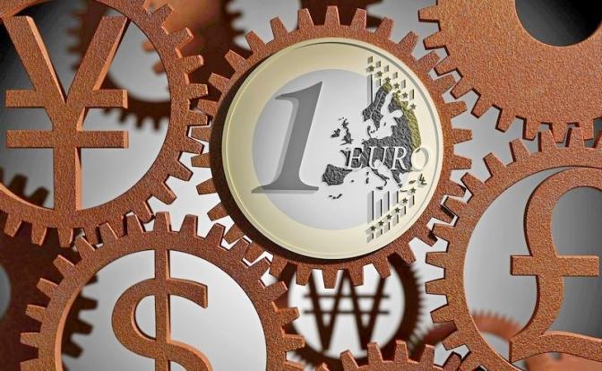 Курс валют 3 июня: евро растёт