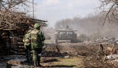 Лисичанск: Десантура и танкисты загоняют уцелевших в Северодонецке бандеровцев в капкан