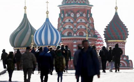 Социологи узнали, насколько западные санкции испортили жизнь россиянам