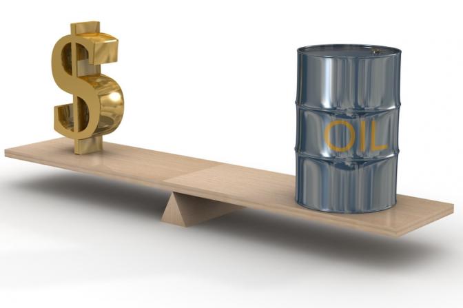 Локальное отступление доллара может активизировать покупки нефти