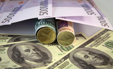 Новости курса валют: Сбербанк объявил цены на доллары и евро