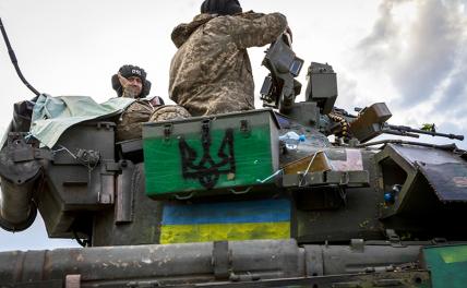Украинские войска бегут из Лисичанска, радуя местных жителей
