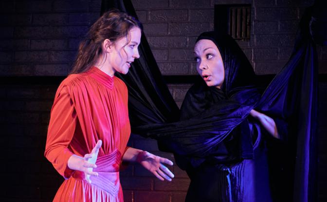 В Москве поставили «Каменный ангел» по Цветаевой