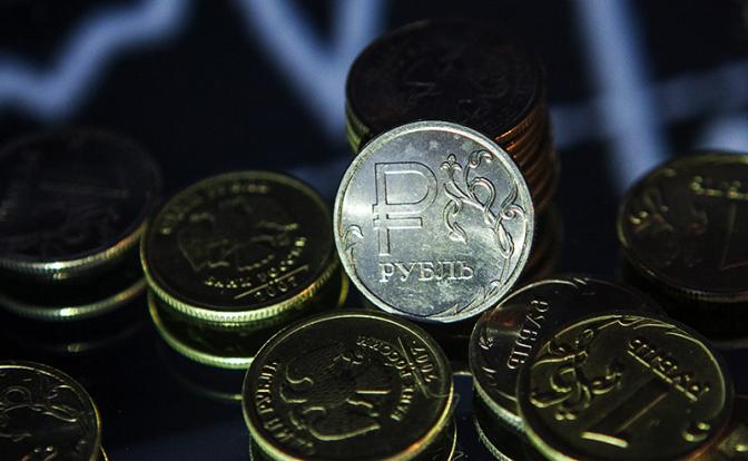 Россияне сделали прогноз курса валют на 1 сентября
