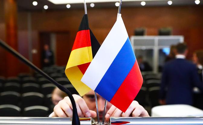 Германии придется договариваться с Россией всерьез, но хоронить Шольца пока рано