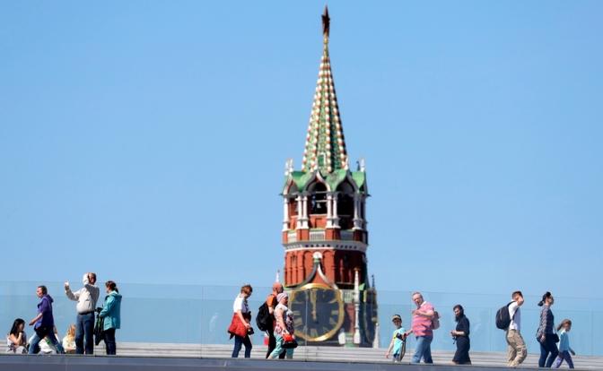 Россияне рассказали, что заставило бы их остаться на нелюбимой работе