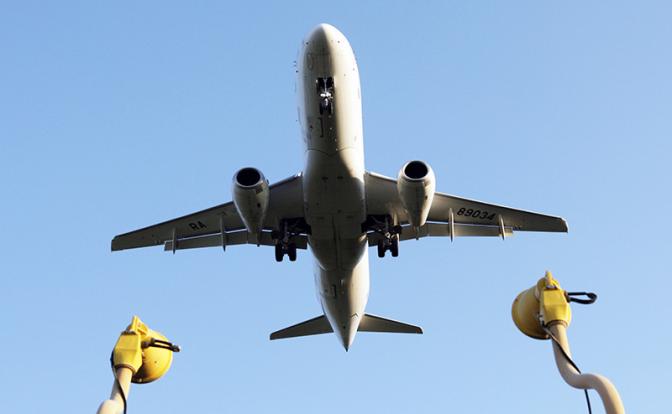 Самолеты Superjet 100 могут получить российские двигатели вместо французских