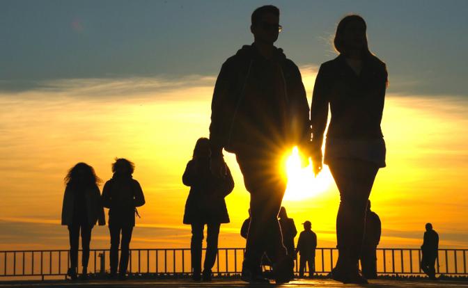 Россияне рассказали, чего им не хватает для счастья