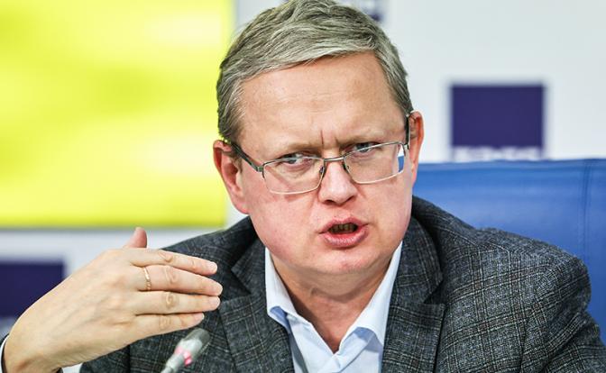 На фото: Михаил Делягин