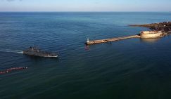 Севастополь: «Летучий голландец» Украины, катер-шахид, пытался потопить русский корабль около Солдатского пляжа, но пошел на дно