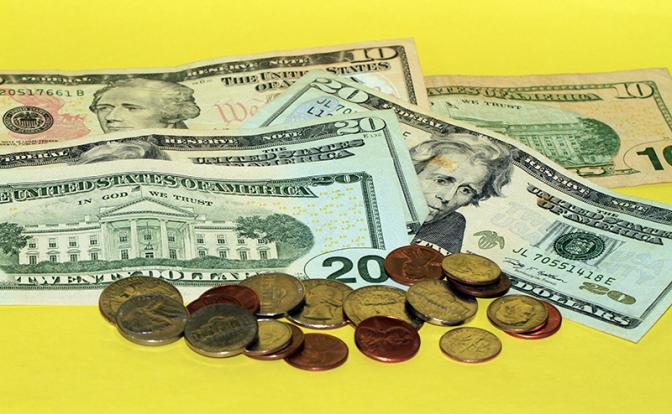 Эксперт рассказал, как ЦБ будет определять курс доллара