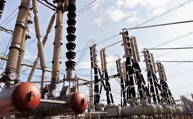 На фото: распределительная станция Молдавской ГРЭС.