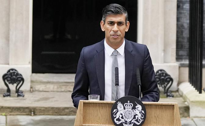 На фото: новый премьер-министр Великобритании Риши Сунак
