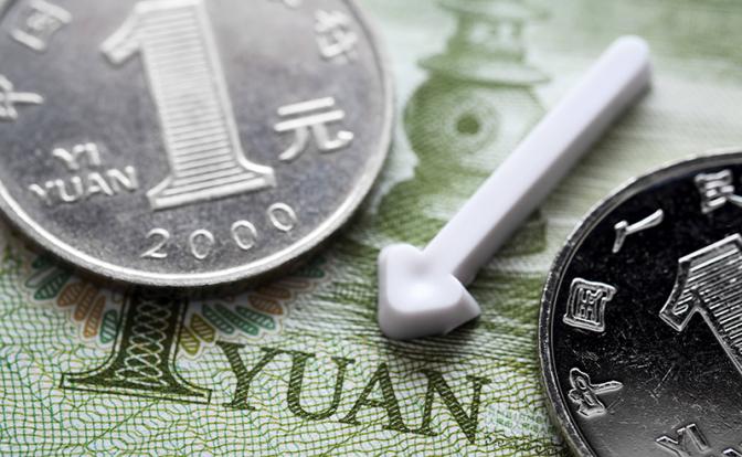 Эксперт сказал, как китайские новости повлияют на курс доллара к рублю