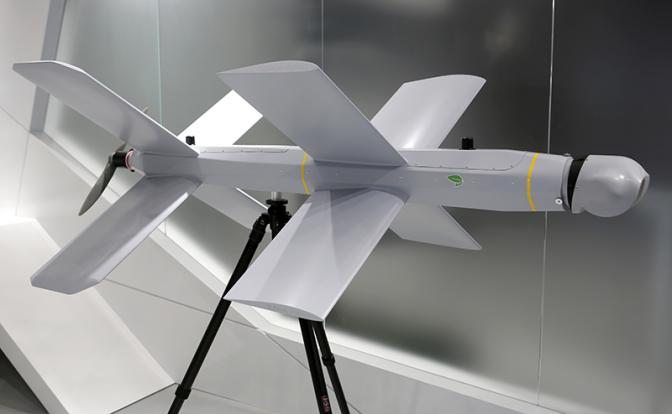 На фото: ударный беспилотник-камикадзе "ZALA Ланцет"