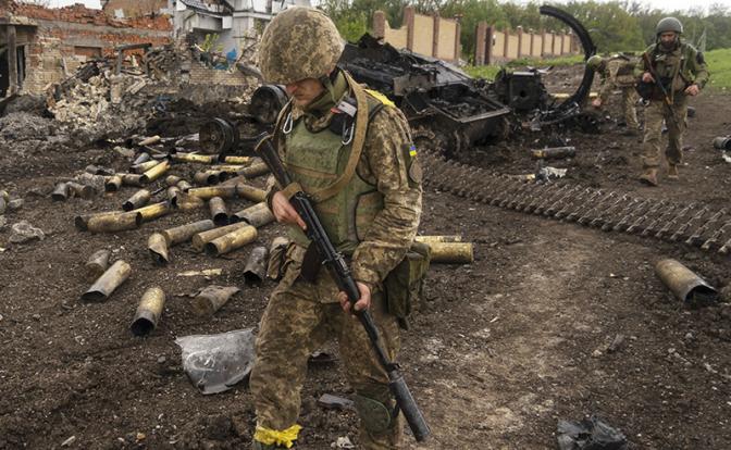 Битва за Бахмут: Киевской гидре отстрелили очередную голову