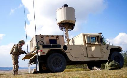 На фото: радиолокационная система – AN/TPQ-50