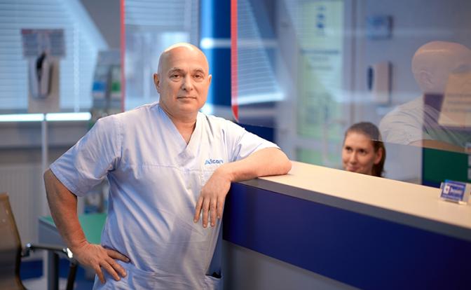 На фото: Кирилл Борисович Першин - медицинский директор клиник "Эксимер"