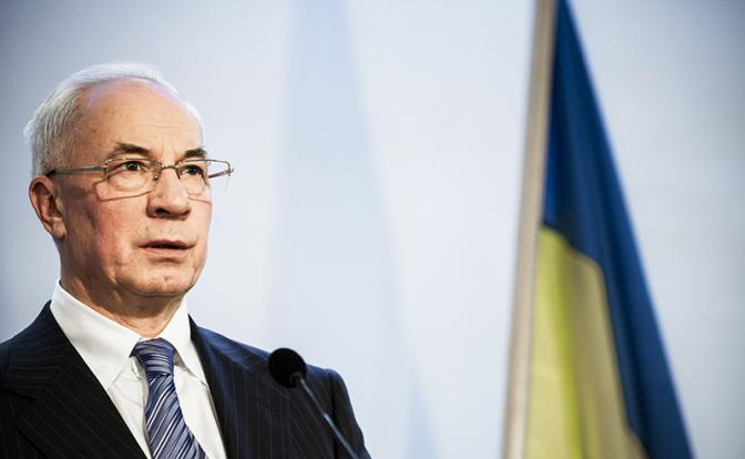 На фото: бывший премьер-министр Украины Николай Азаров.