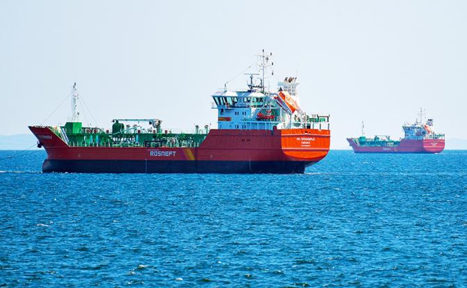 Не пахнет и пятен на репутации не оставляет — покупайте русскую нефть!