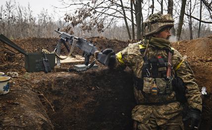 Украинскую армию на Луганском направлении вынудили уйти в глухую оборону