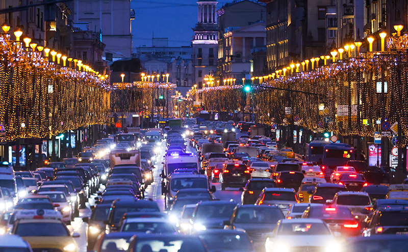 Пробки в Москве: столица встанет намертво - Свободная Пресса - Москва ...