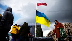 Присоединение или протекторат: Российской разведке стали известны планы Варшавы на Украину