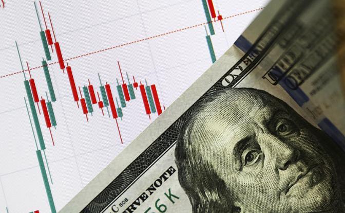 Эксперт пояснил рост курса доллара без экономических предпосылок