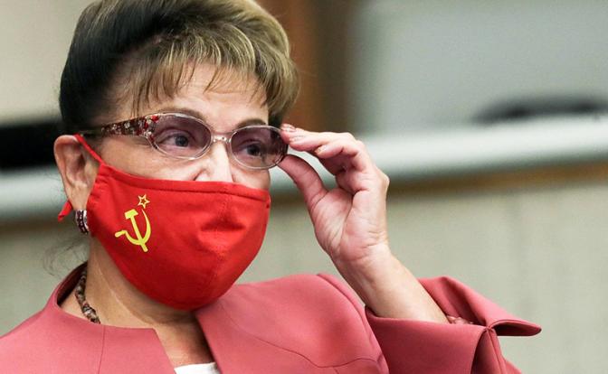 На фото: депутат Госдумы, первый секретарь Саратовского областного комитета КПРФ Ольга Алимова