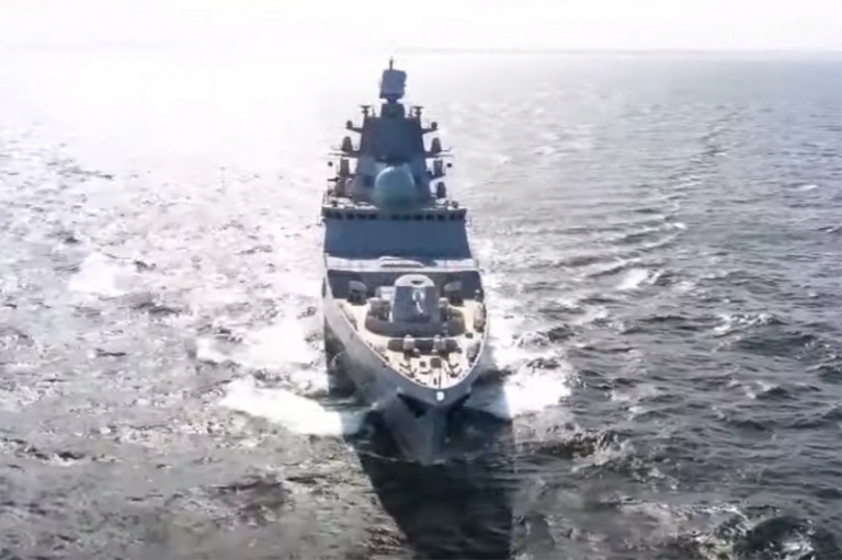 На фот: фрегат проекта 22350 "Адмирал Касатонов" 