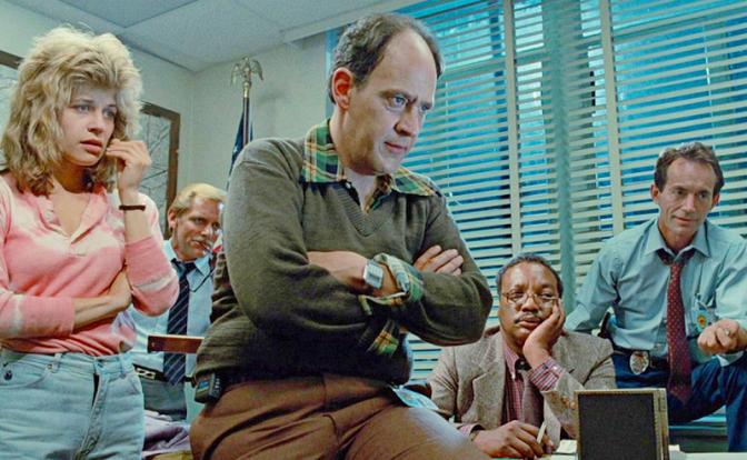 На фото (в центре): актер Эрл Боэн сыграл психолога доктора Питера Зильбермана в «ТЕРМИНАТОРЕ»