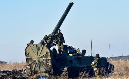 На фото: 240-мм самоходный миномет особой мощности 2С4 "Тюльпан"
