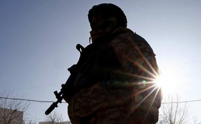 Источник: украинские боевики приползали и сдавались в плен