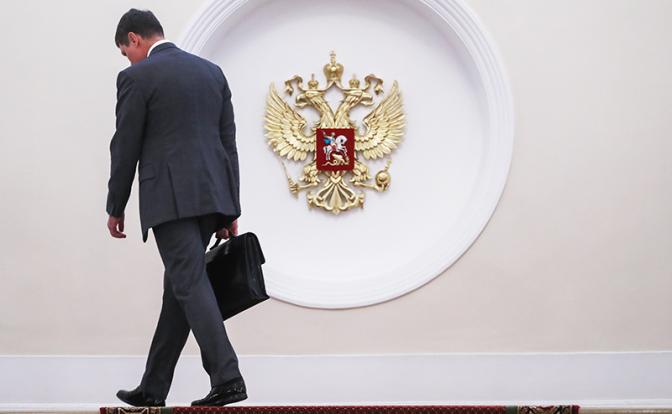 Российским чиновникам и политикам к лицу будет "достойная бедность"
