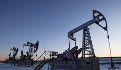 Дешево, но много: кому Россия продает нефть, несмотря на санкции