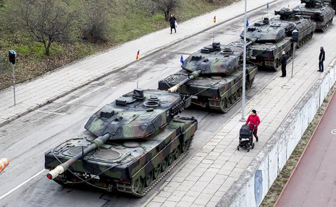 Правительство ФРГ приняло решение об отправке на Украину 14 танков Leopard 2