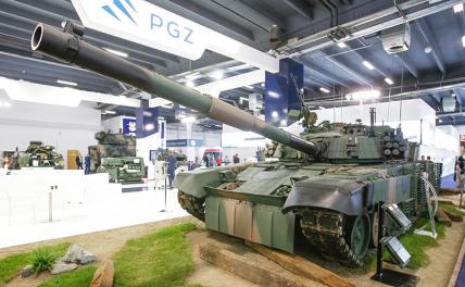 Польша может передать Украине 60 модернизированных танков PT-91 Twardy